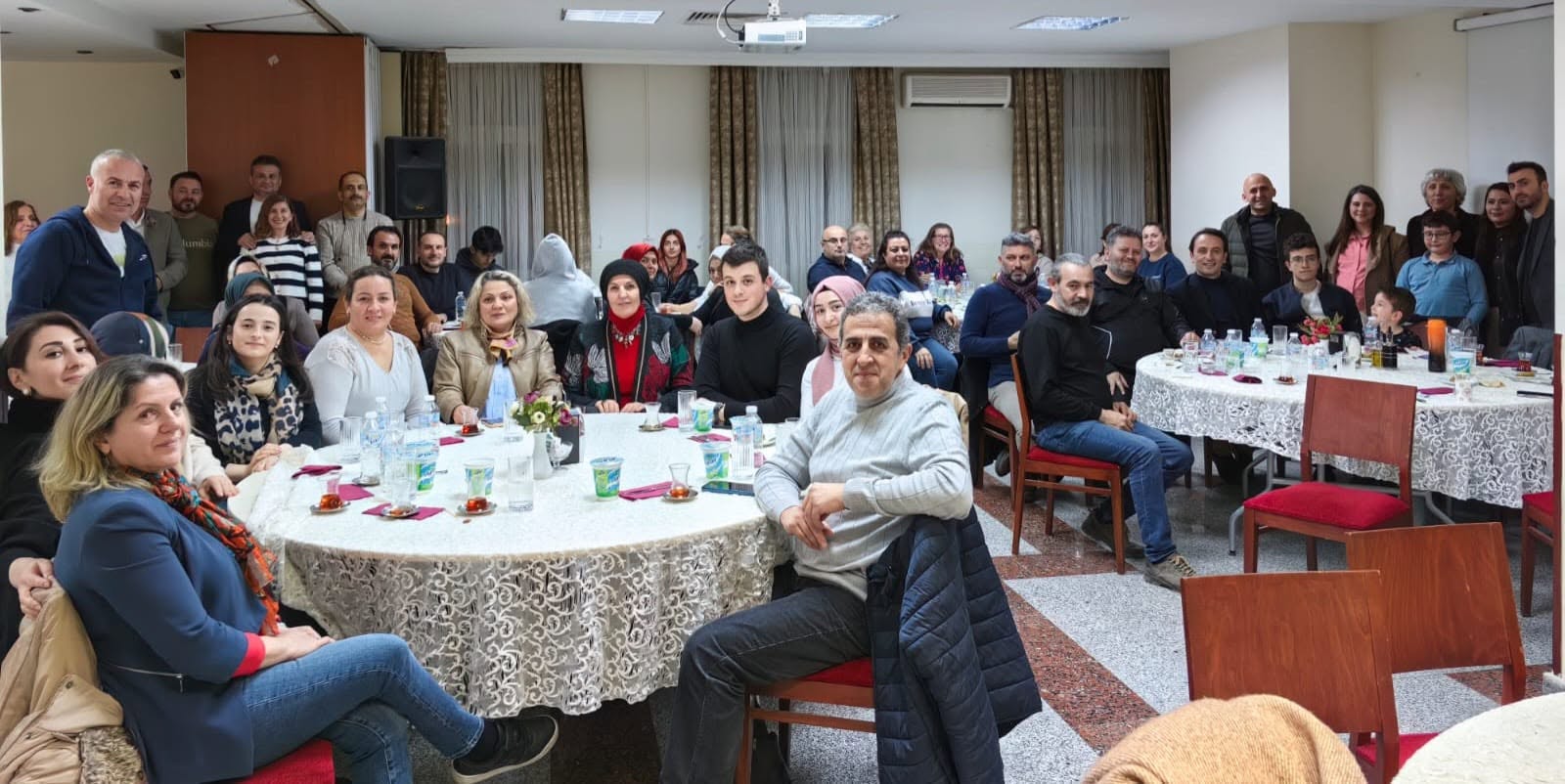 İftar yemeğimizden kareler.